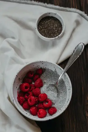 How Long to Soak Chia Seeds in Water, Almond or Coconut Milk